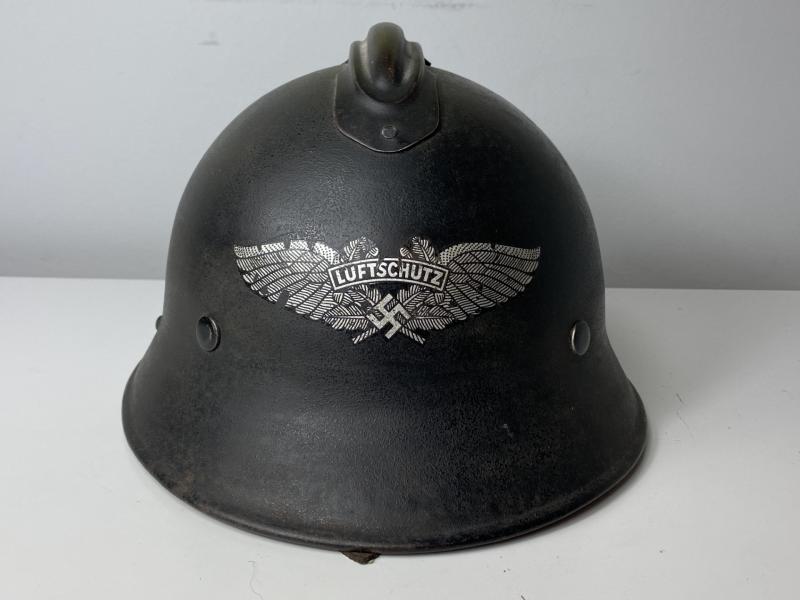WW2 GERMAN LUFTSCHUTZ HELMET (NAMED)