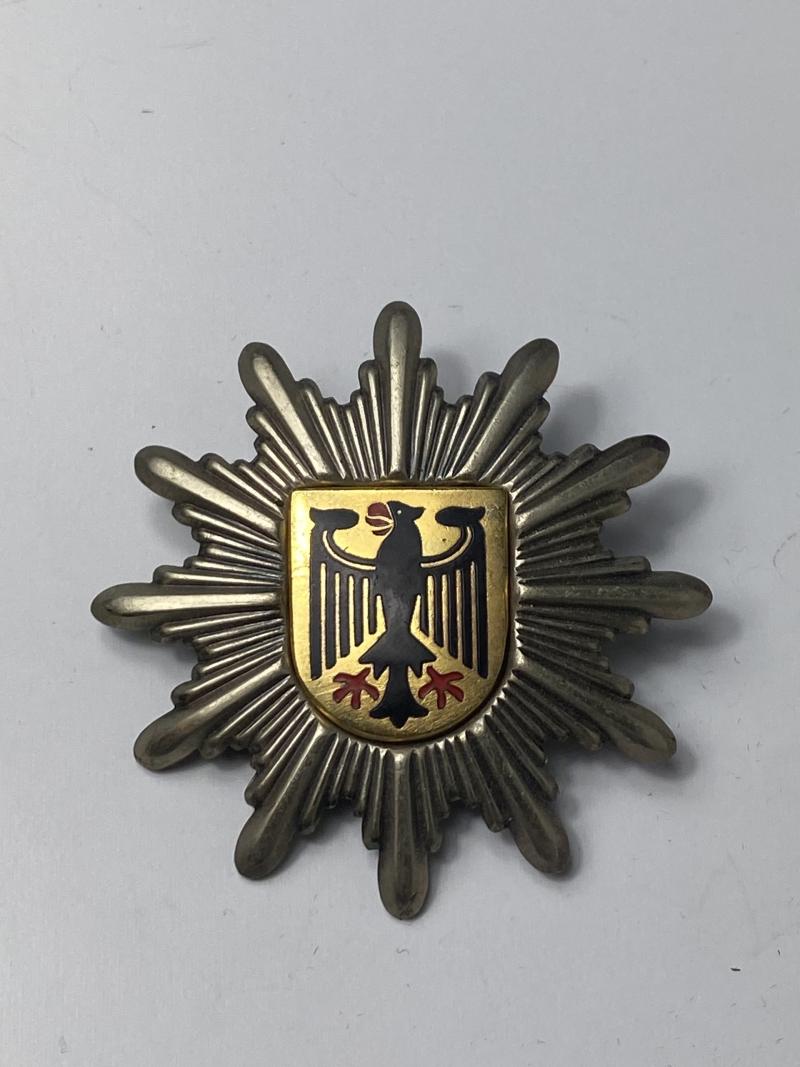 GERMANY FEDERAL POLICE CAP BADGE