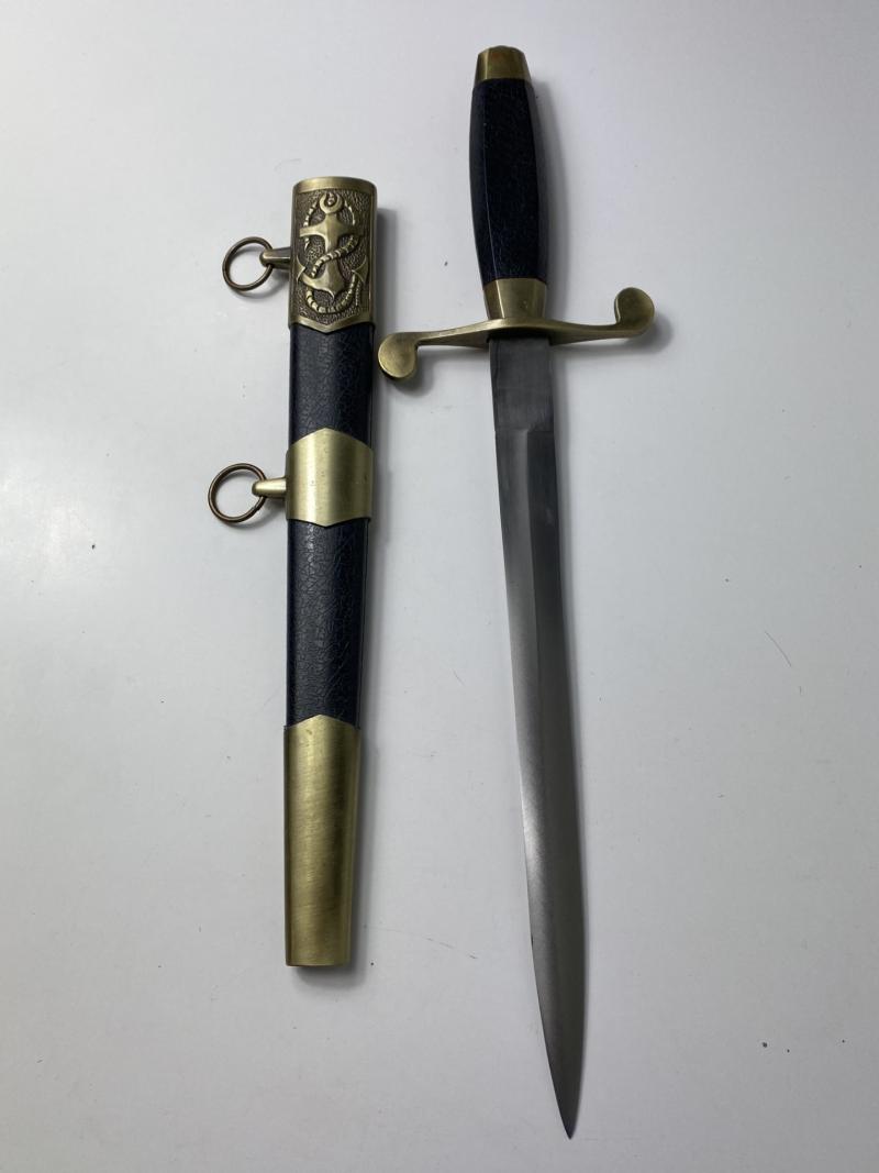 REPRODUCTION NAVAL NARINE DAGGER