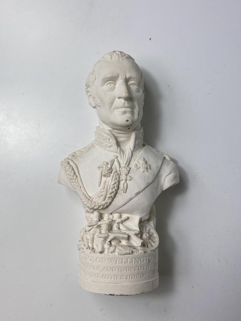 (Was £6) DUKE OF WELLINGTON STATUE
