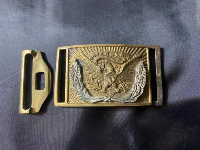 CIVIL WAR STYLE OFFICER'S BRASS BELT BUCKLE