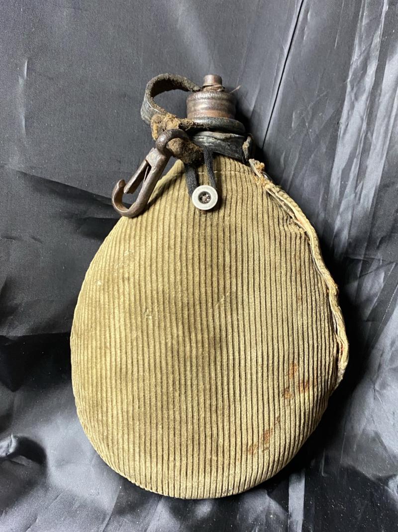 WW1 GERMAN M1915/17 WATER BOTTLE