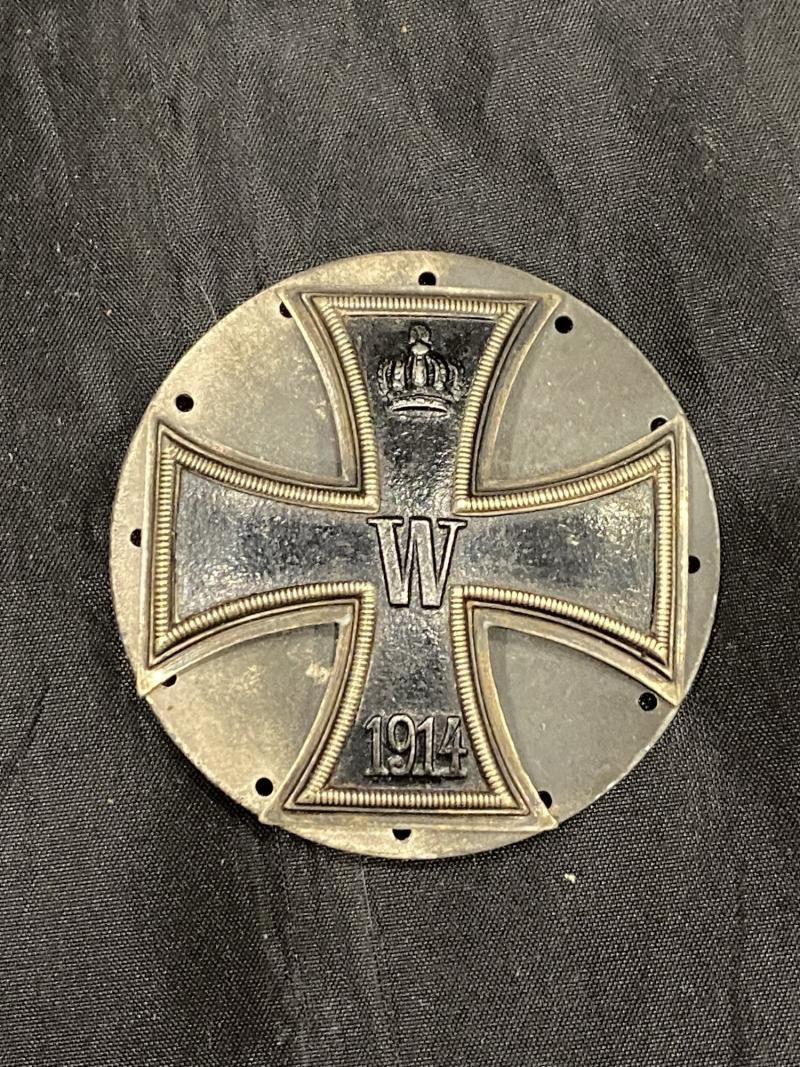 VERY RARE WW1 GERMAN CD 1ST CLASS IRON CROSS WITH BASE PLATE AND SCREWS