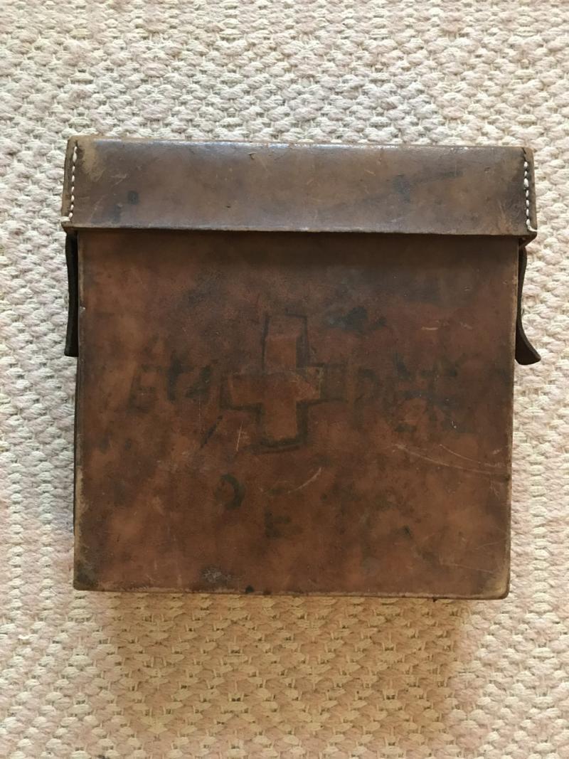 WW2 GERMAN FIELD DOCTORS MEDICAL KIT