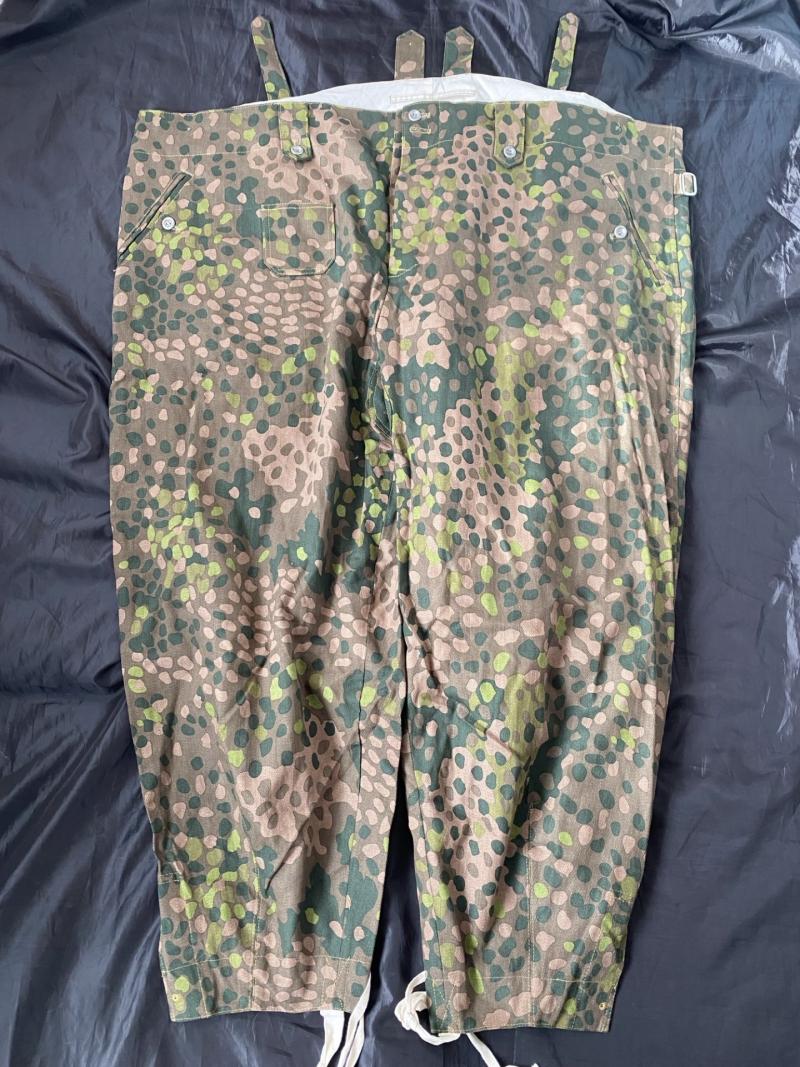 REPRODUCTION WW2 GERMAN WAFFEN-SS M43 DOT CAMO TROUSERS