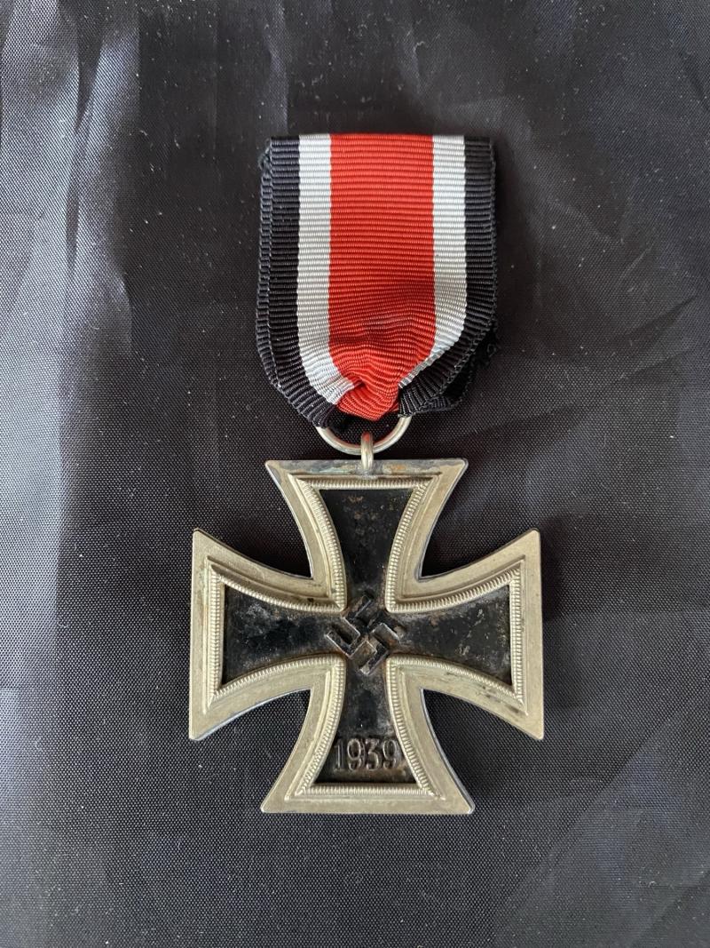 WW2 GERMAN IRON CROSS 2ND CLASS