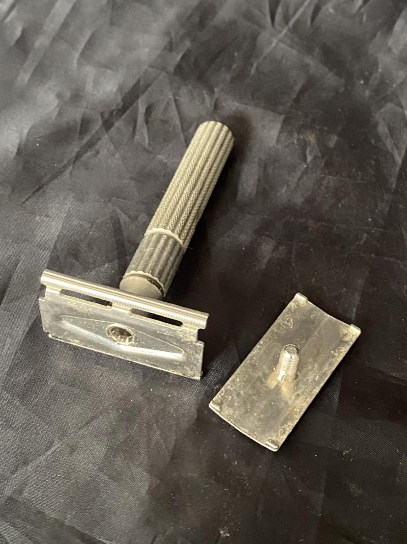WW2 BRITISH RAZOR