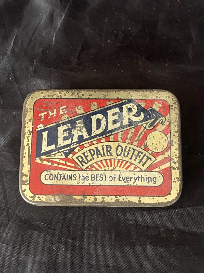 THE LEADER REPAIR OUTFIT TIN