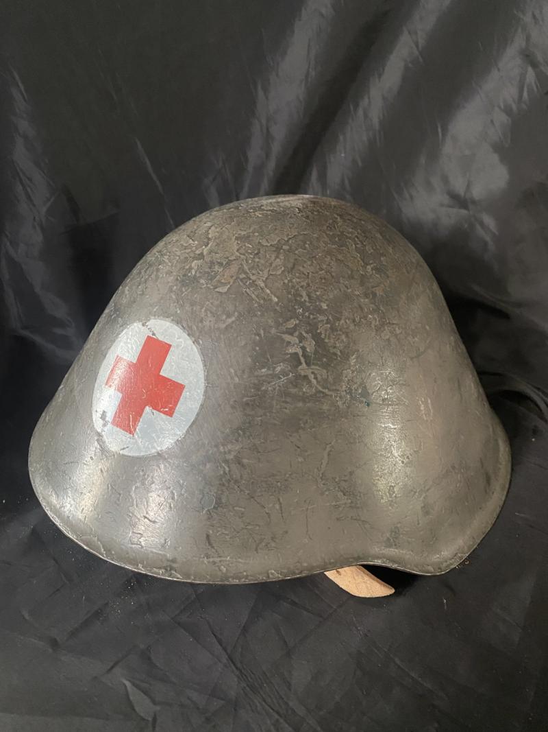 GERMAN DDR M56-M76 MEDICAL HELMET