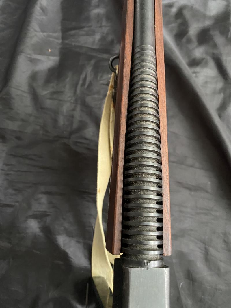 DEACTIVATED THOMPSON M1928A1 SMG (MATCHING) (UK DEACTIVATION)