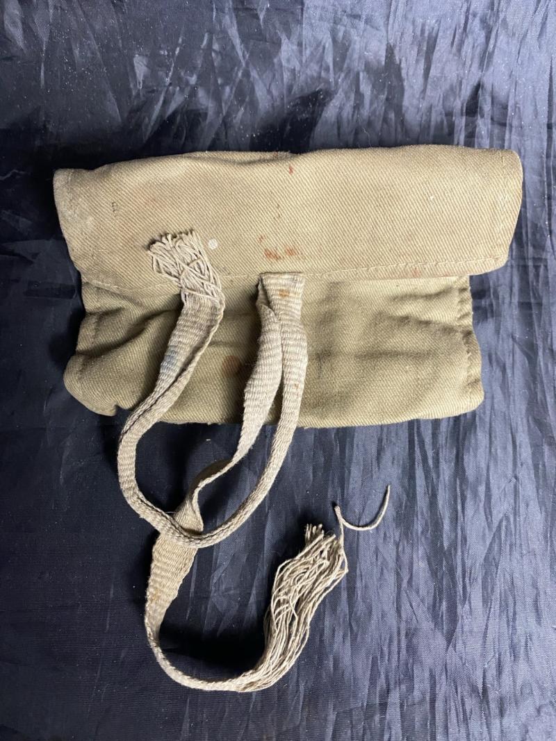 WW2 BRITISH POUCH