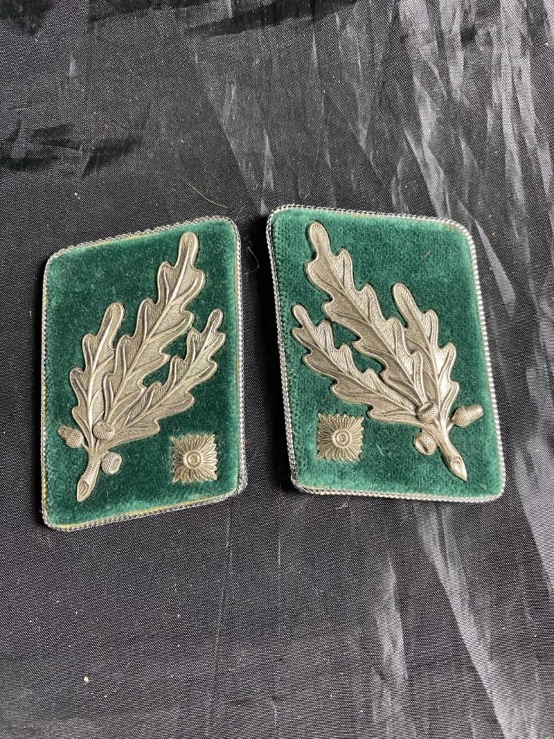 GERMAN SA COLLAR TABS
