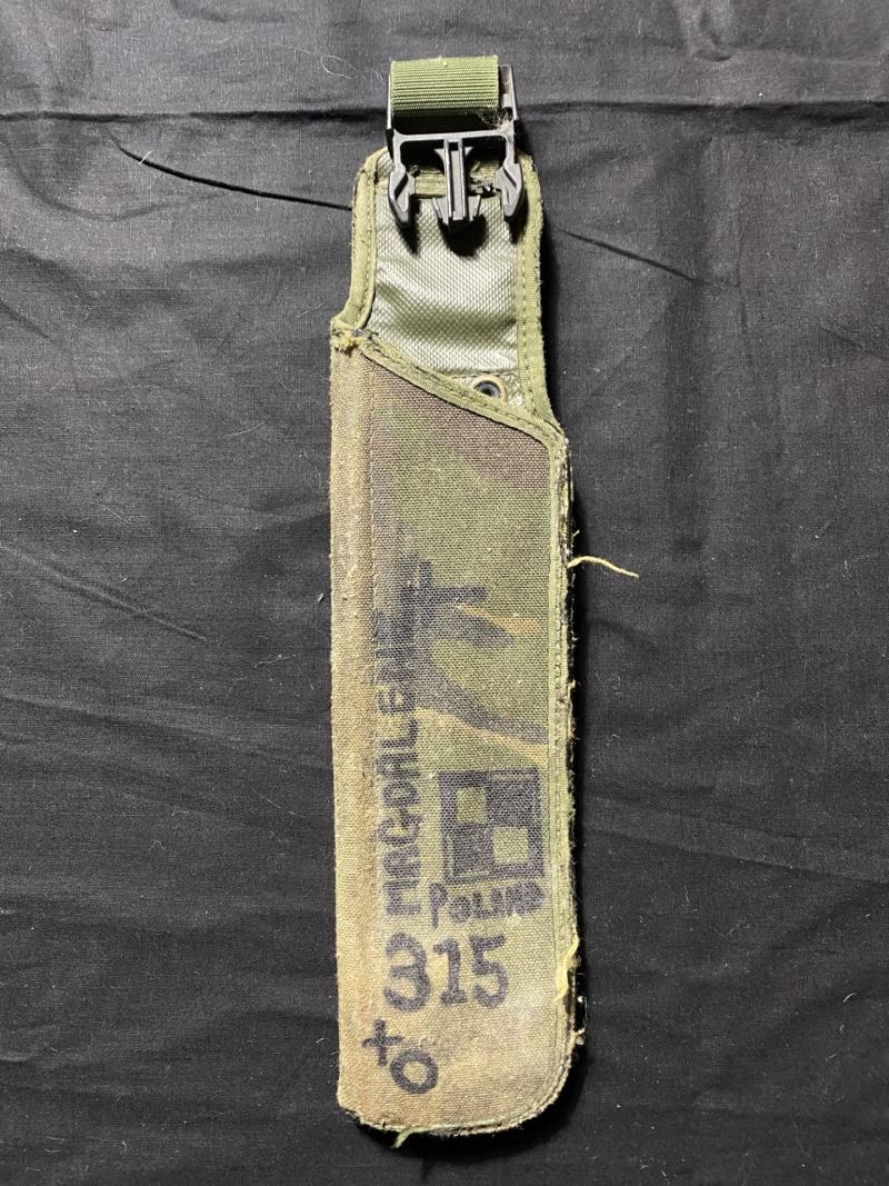 (WAS £4) SA80 DPM BAYONET FROG