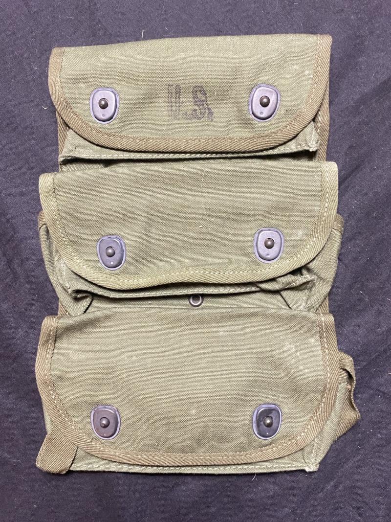 WW2 U.S. M1942 1945 DATED 3 POCKET GRENADE POUCH