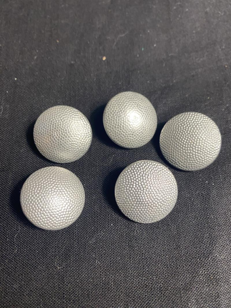 5 X WW2 GERMAN 21MM BUTTONS