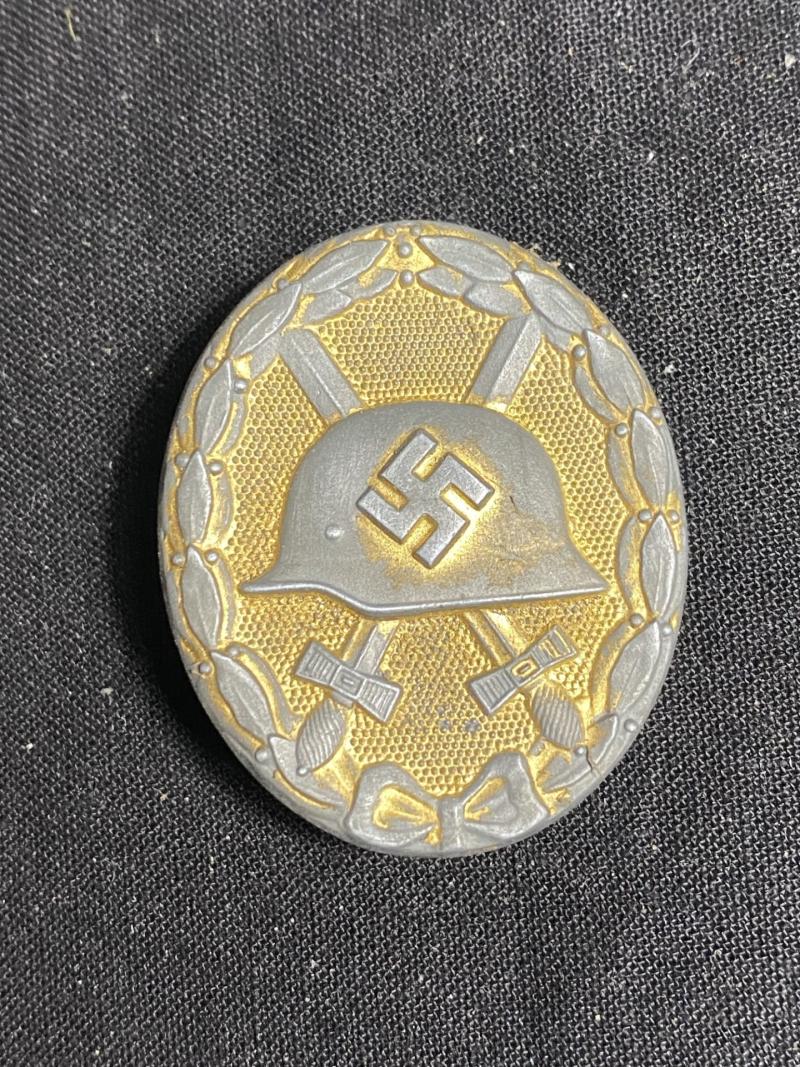 WW2 GERMAN WOUND BADGE IN GOLD