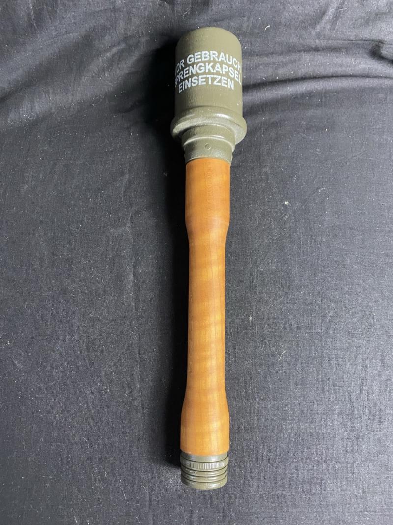 REPRODUCTION WW2 GERMAN STICK GRENADE