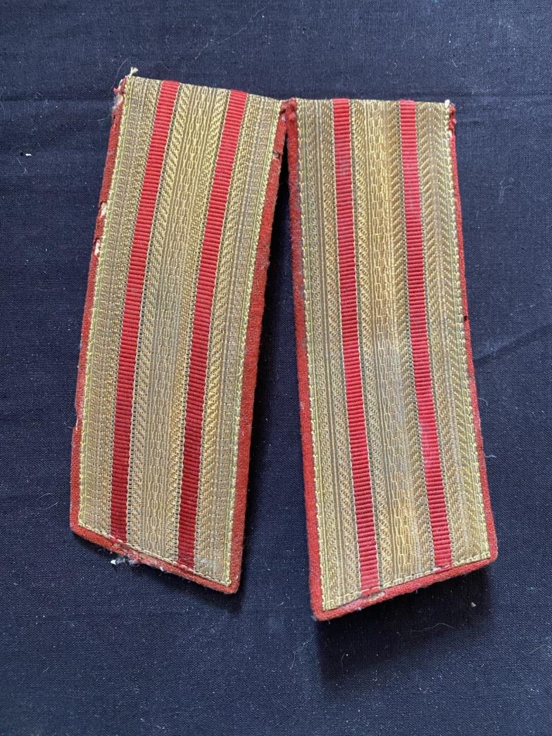 SOVIET OFFICER SHOULDER BOARDS