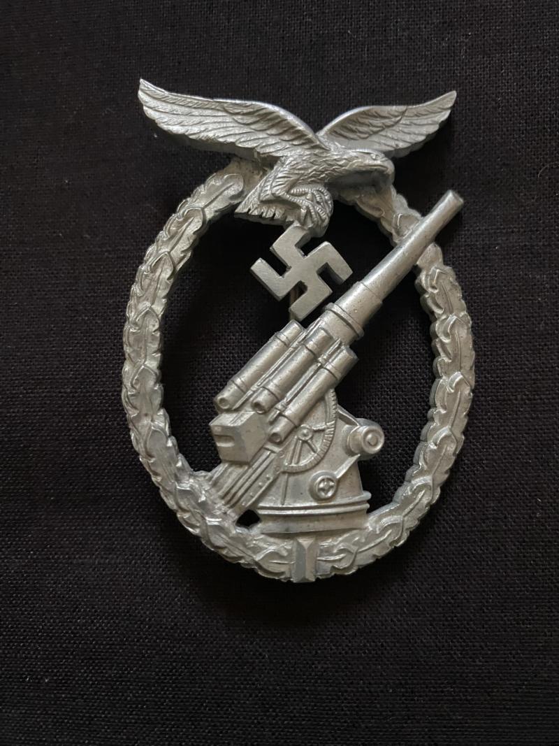 WW2 GERMAN LUFTWAFFE FLAK BADGE