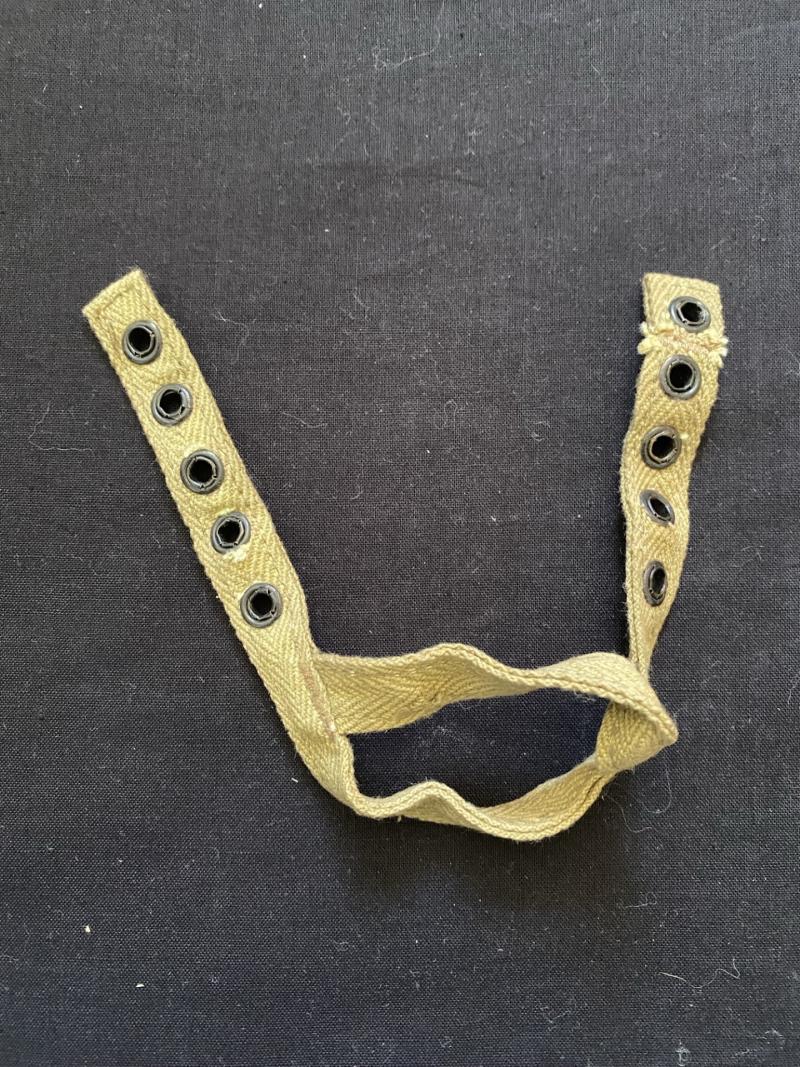 WW2 U.S. PARATROOPER M1 HELMET CHIN STRAP
