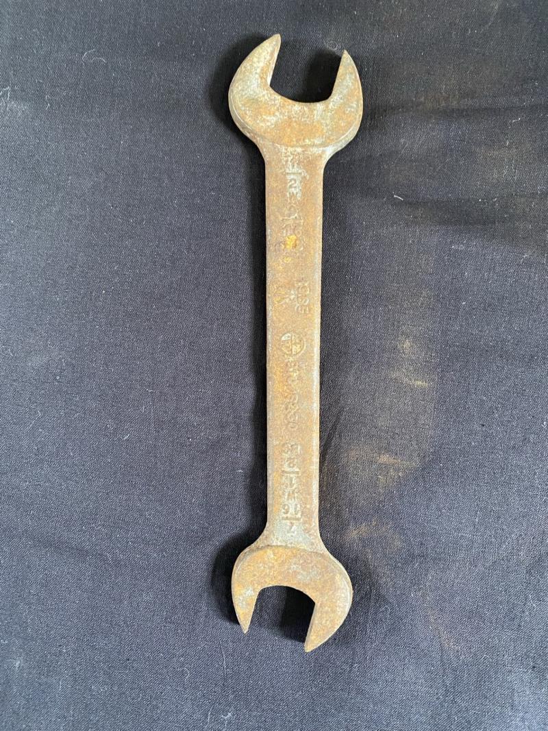 1965 BRITISH MILITARY 1/2 SPANNER
