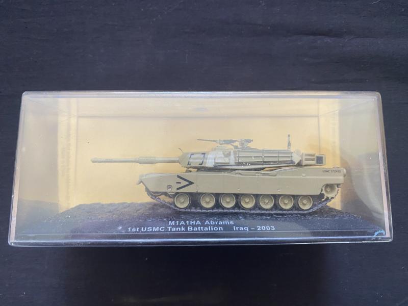M1A1HA ABRAMS 1ST USMC TANK BATTALION TOY IRAQ 2003.
