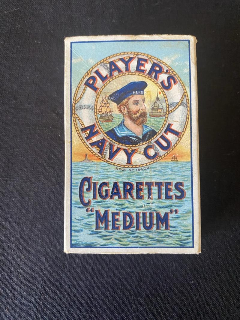 WW2 PLAYER'S NAVY OUT CIGARETTE PACKET