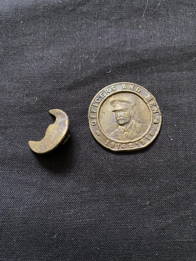 OFFICERS AND MEN 1914-1918 BADGE