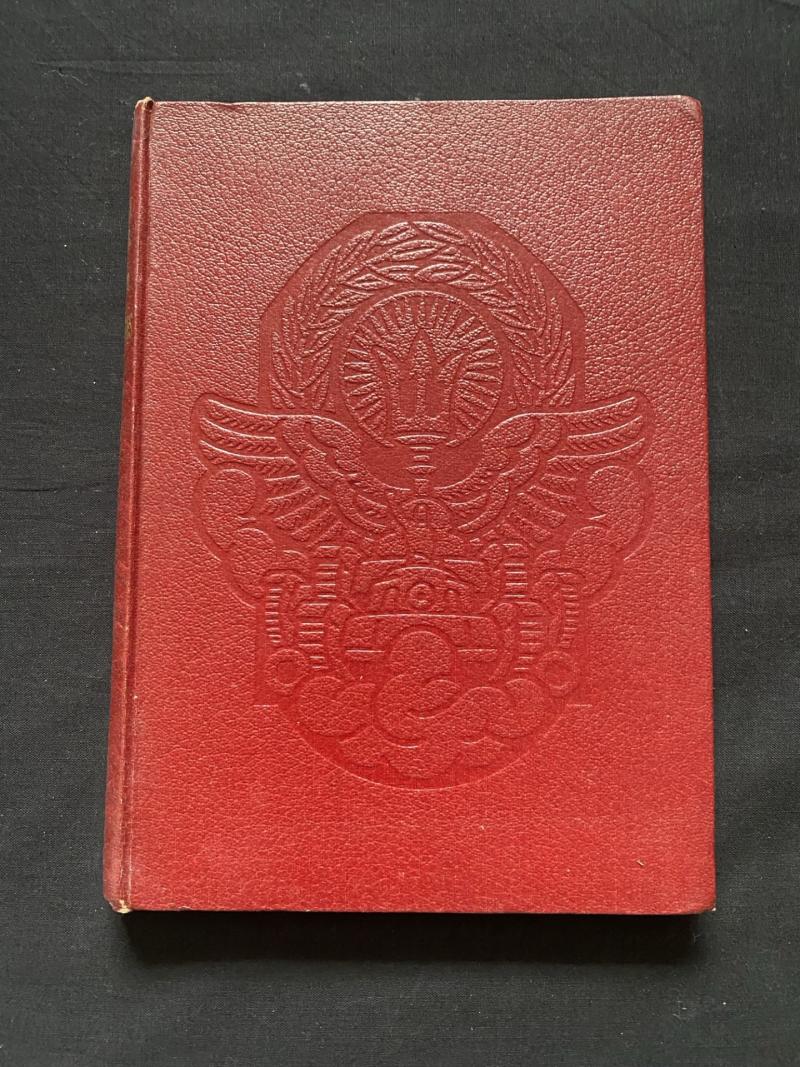 WAR IN PICTURES SIXTH YEAR (HARDCOVER)