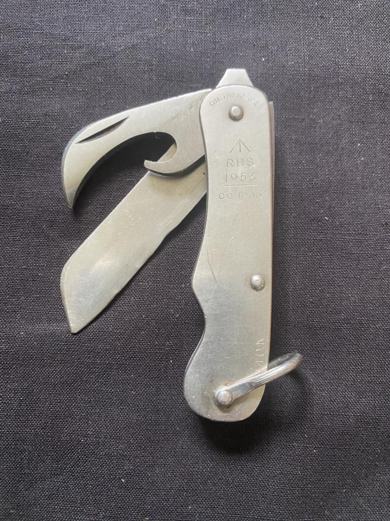 BRITISH MILITARY KNIFE