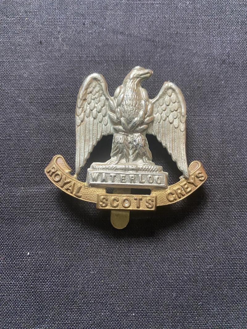 WW2 ROYAL SCOTS GREYS CAP BADGE
