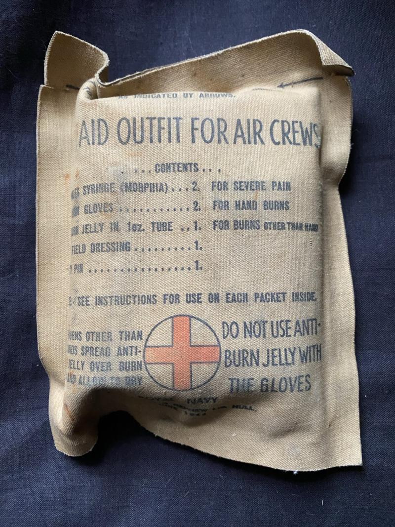 WW2 BRITISH RAF AIRCREW FIRST AID OUTFIT