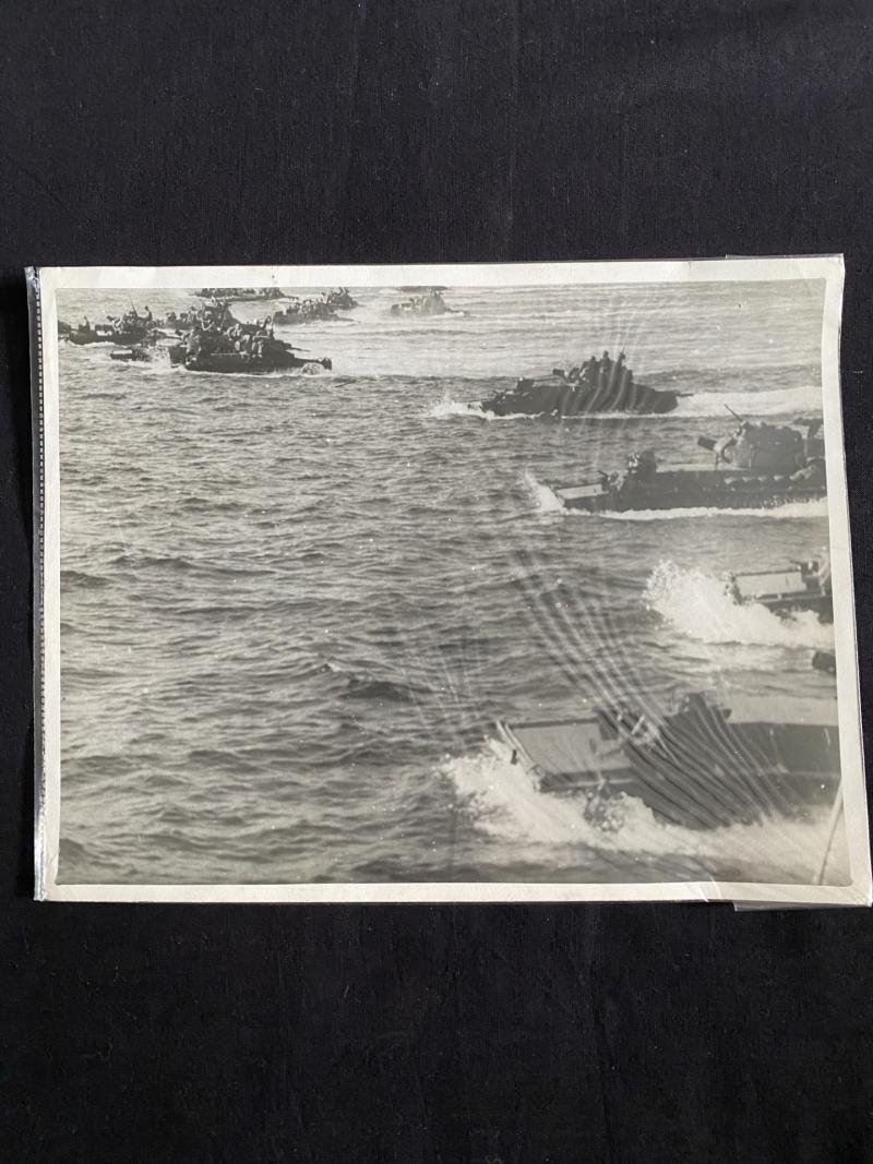 PICTURE OF U.S. TANKS HEAD TROUGH SURF TOWARDS OKINAWA