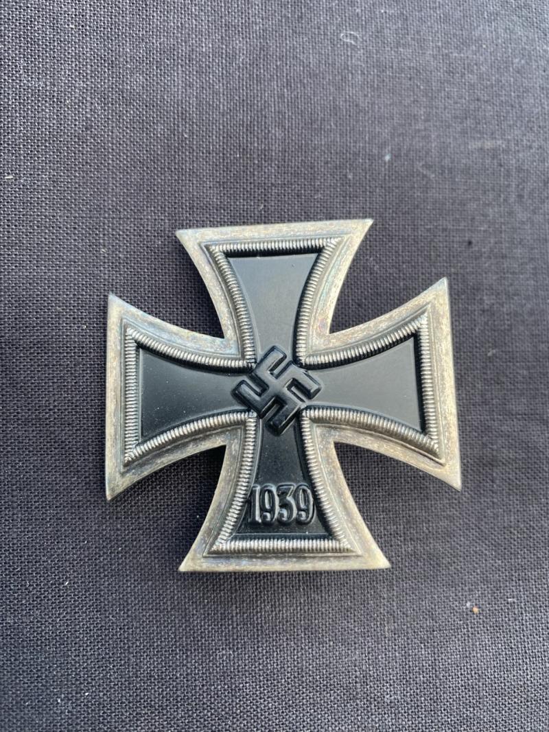 REPRODUCTION WW2 GERMAN IRON CROSS 1ST CLASS
