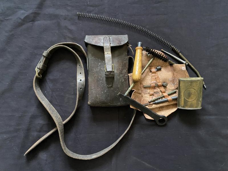 WW2 GERMAN MP34 SMG GUNNERS KIT