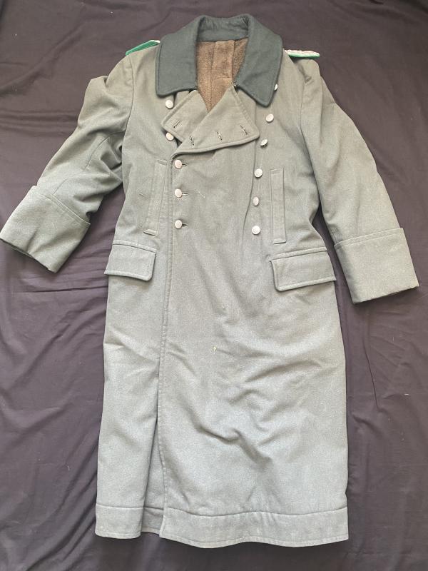 REPRODUCTION WW2 GERMAN GREAT COAT