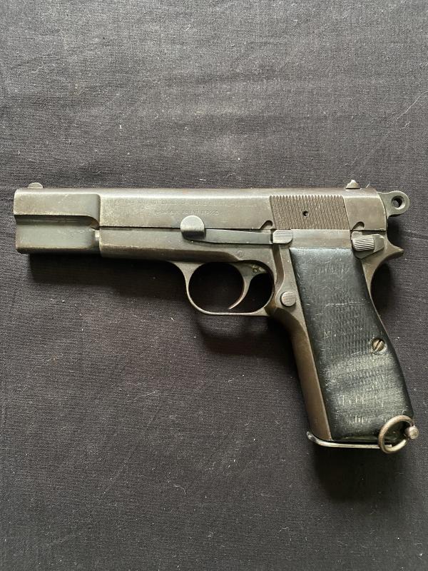 DEACTIVATED 9MM BROWNING HI-POWER PISTOL (MATCHING) (NEW EU DEACTIVATION)