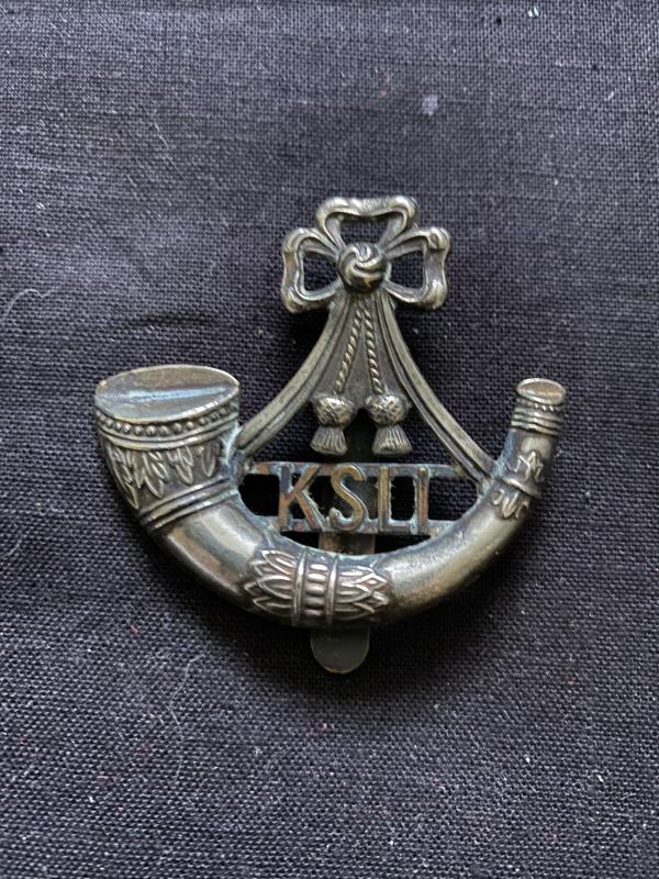 WW2 KINGS SHROPSHIRE LIGHT INFANTRY CAP BADGE
