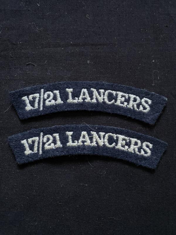 A SET OF 17/21 LANCERS SHOULDER TITLES