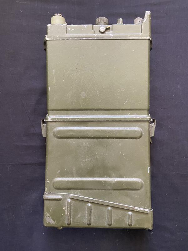 LARKSPUR BRITISH MILITARY TX/RX A41 NO 2 RADIO