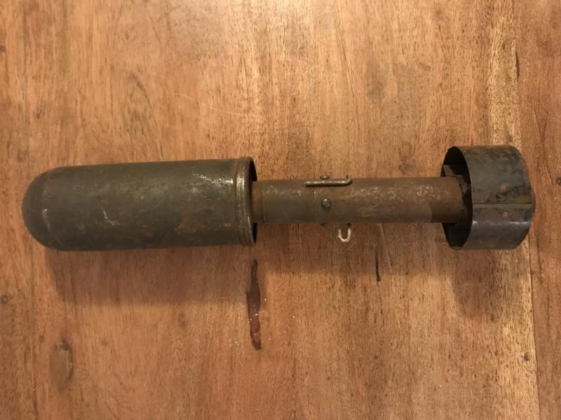 WW2 U.S. M9 RIFLE SMOKE GRENADE (INERT)