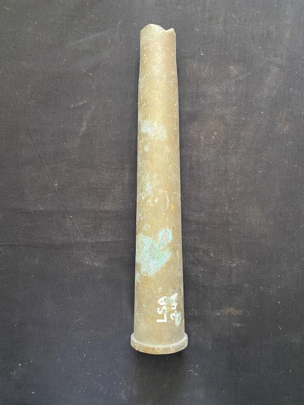 1953 DATED 40MM SHELL CASE (INERT)