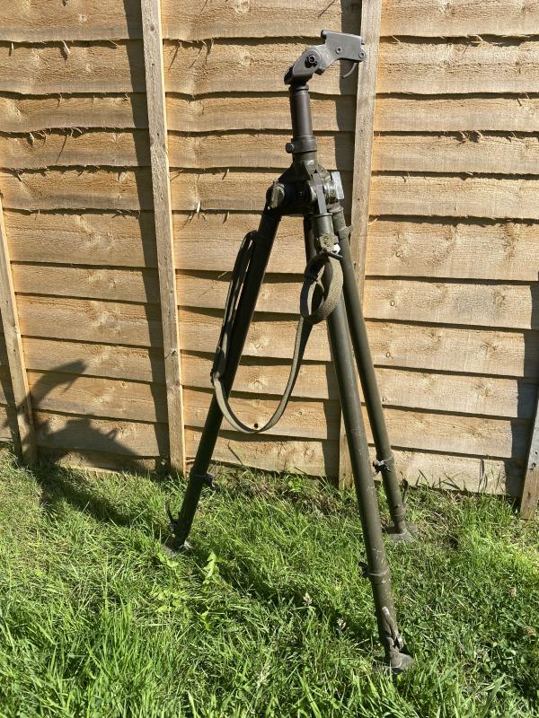 MG53/ MG42 ANTI-AIRCRAFT TRIPOD
