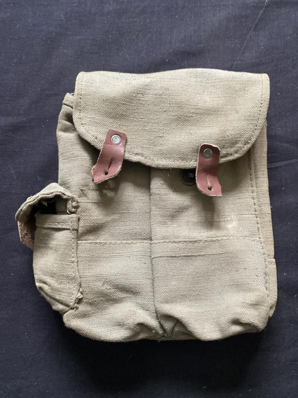 AK MAGAZINE POUCH