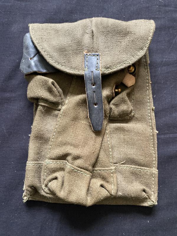 AK MAGAZINE POUCH