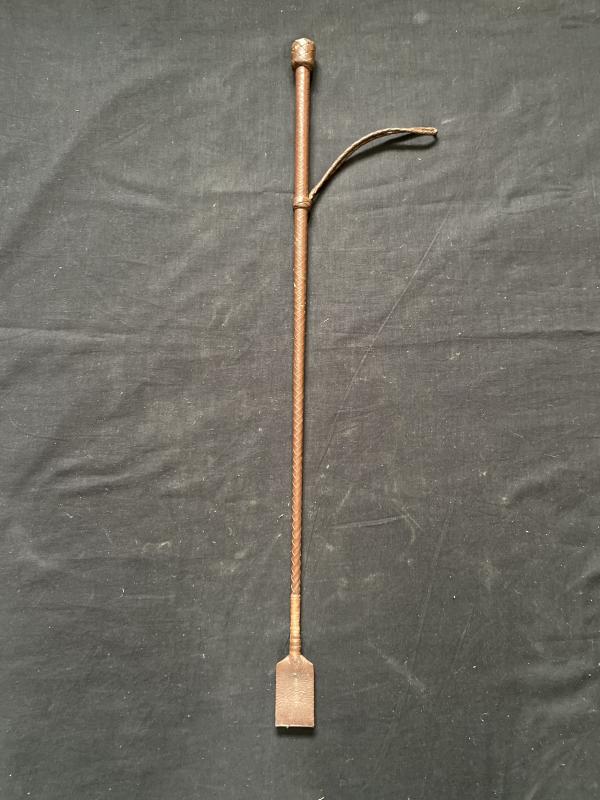 BROWN LEATHER HORSE WHIP