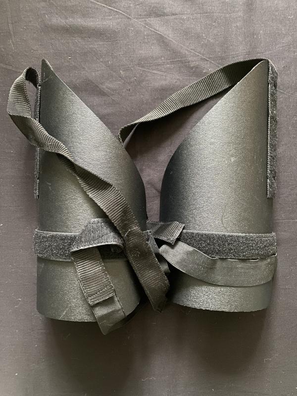 RIOT THIGH PADS