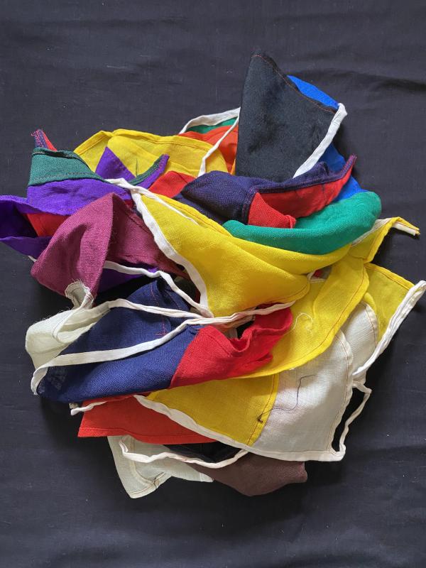 LARGE FLAG BUNTIN