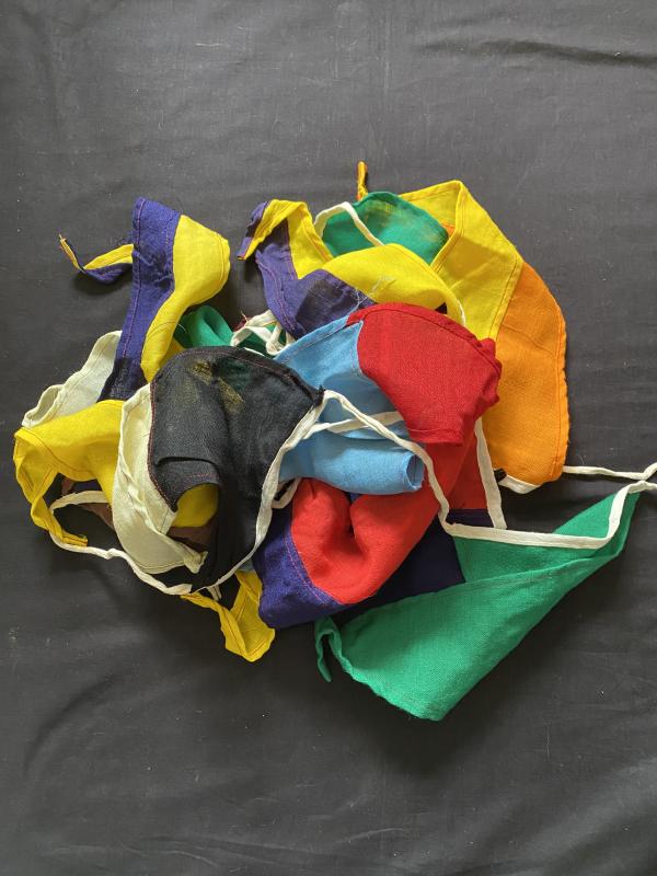 LARGE FLAG BUNTIN