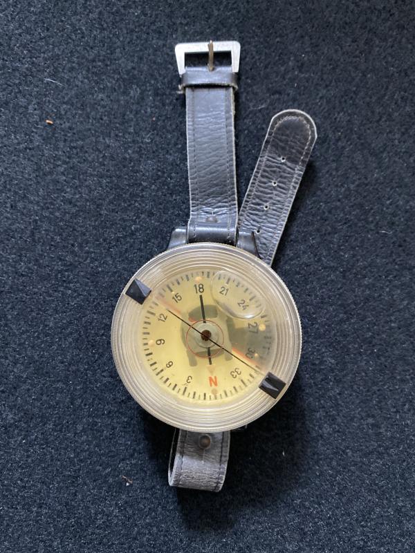 WW2 GERMAN LUFTWAFFE AK39 WRIST COMPASS